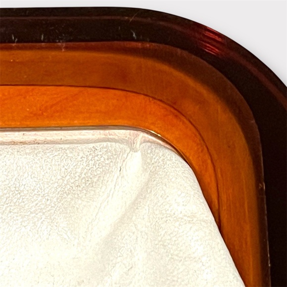 Vintage White Italian Leather Clutch With Tortoiseshell Lucite Kiss-Lock Frame - Picture 9 of 11